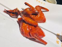 脆皮乳鸽-鸽子侯·家宴·平价海鲜(市图书馆店)