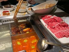 -海底捞火锅鲜切牛肉主题店(长寿路店)