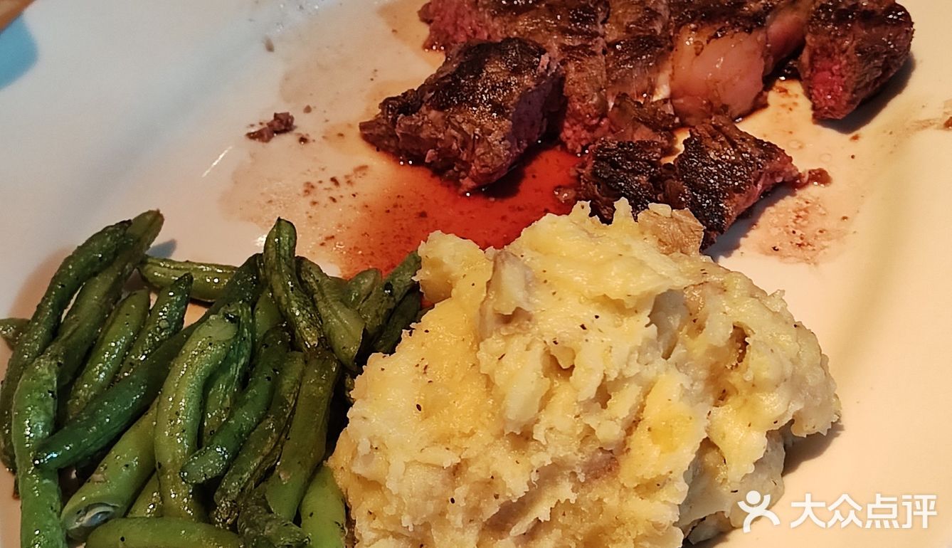 芝乐坊人可太多了