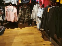 -Superdry(world square)