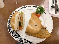 -玫瑰园西餐厅(新华大厦店)