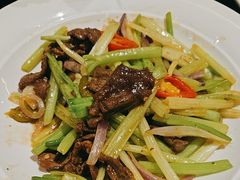 -喷泉广场餐厅·宵夜·海鲜烧烤大排档(长隆企鹅酒店)