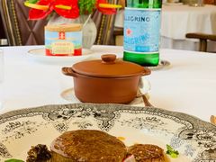 -La Villa French Restaurant