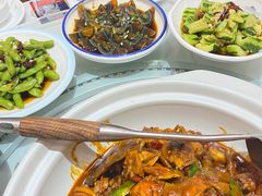-范氏烧鸡公·甲鱼馆(郭徐岭广场店)
