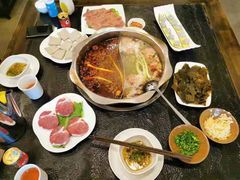 -仁虎老火锅(黄泥磅店)
