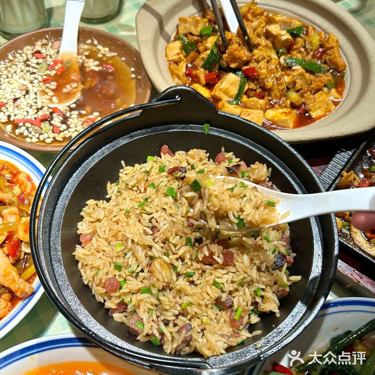 在江汉路吃到外婆家的味道！！