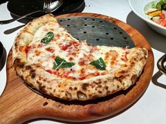 那不勒斯玛格丽特披萨-黑宝石西餐厅(汇励99城市公园店)