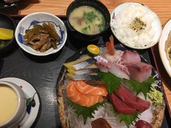 -吟松日式料理(莘庄店)