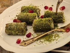 奥斯曼开心果酥-龟兹KUCINA·新疆菜(前滩L+PLAZA店)