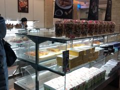 面包甜点陈列柜-味多美蛋糕(潘家园店)