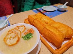 荔湾艇仔粥-点都德(春熙路群光广场店)