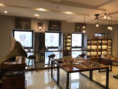-肆兮眼镜·蔡司·徕卡战略合作店(大坪店)