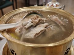 -汗腾格里·风味餐厅(新疆驻京办店)