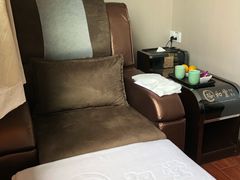 -裕和堂中医推拿艾灸(太古汇臻品店)