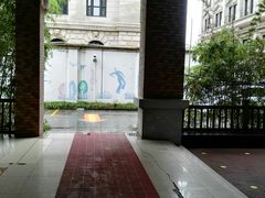 -上海市建平中学西校华城校区