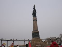 -人民防洪胜利纪念塔