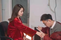 -莫小姐婚纱