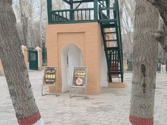 -艾提尕尔清真寺