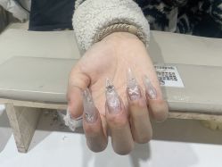 -晨·艺美甲美睫