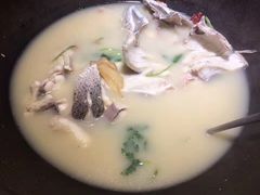 -咕嘟草帽鱼·牛奶一样的鲜鱼汤(包河万达广场创始店)
