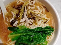 酸菜肉丝面-惠如樓(白云机场T2国际出发店)