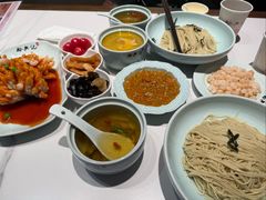 -裕兴记•蟹黄面馆(人民广场店)