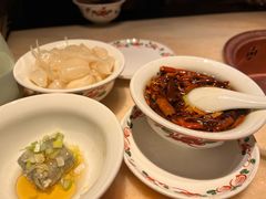 现炸辣椒油-清真·老门框爆肚涮肉·中华老字号(丰管路店)