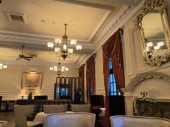 -Salon de Ville浦江汇(上海外滩华尔道夫酒店店)