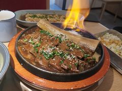 -蜜桃餐厅·伴山(湖滨商业街店)