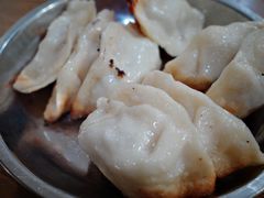 -黄阿姨锅贴大王(万航渡路店)