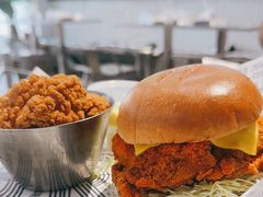 -TRIPS BURGER(大钟寺店)