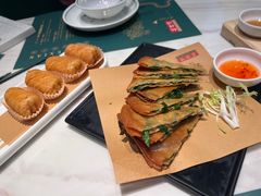 -悦得闲广式点心茶楼(蓝鲸世界店)