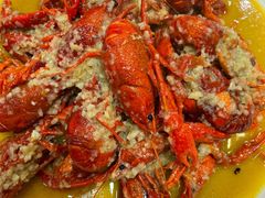 蒜泥小龙虾-宝记烧烤·碳锅羊肉·羊蝎子火锅·夜食社(文体路创始店)