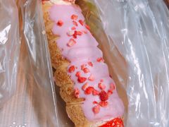 草莓奶油号角-多乐之日(和平伊势丹店)