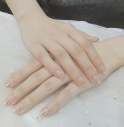 -素兮自助美甲美睫