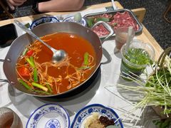 -王奋斗贵州酸汤牛肉火锅