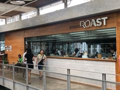 -ROAST coffee & eatery