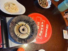 -魏铭鱼头捞饭(晋阳路店)