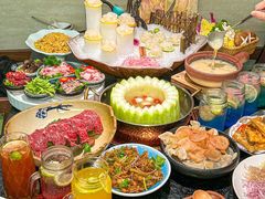 -得意咚瓜·顺德鱼生·冬瓜火锅(深圳首店)