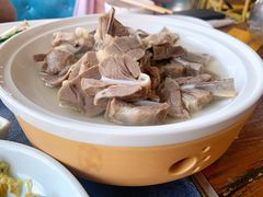 手扒肉-蒙亨·手把肉·蒙古包文化主题餐厅(天恒广场店)