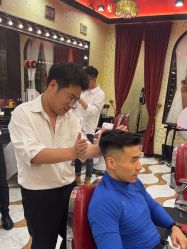 -东方先生国潮男士理发馆