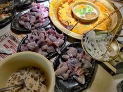 -新哥老官·畅吃123·美蛙世界(苏宁广场店)