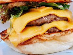 澳洲和牛牛肉汉堡-RAC BAR(安福路店)