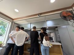 -岳记羊肠馆(陵园小区店)