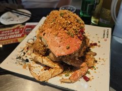 -三亚火车头万人海鲜广场