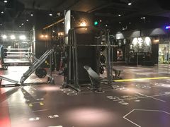 -VLines耀能运动24小时·月付制健身(京广桥店)