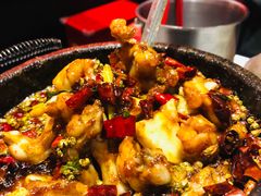 石锅生烹牛蛙-天辣(金桥啦啦宝都店)