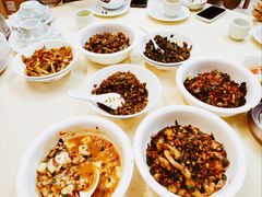 -笨罗卜浏阳菜馆(龙华鹏润达店)
