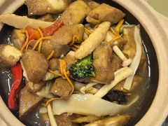 -天天向上素食餐厅(五台山店)
