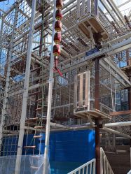 -PIPIKINGDOM皮皮王国欢乐号(欢乐海岸购物中心店)